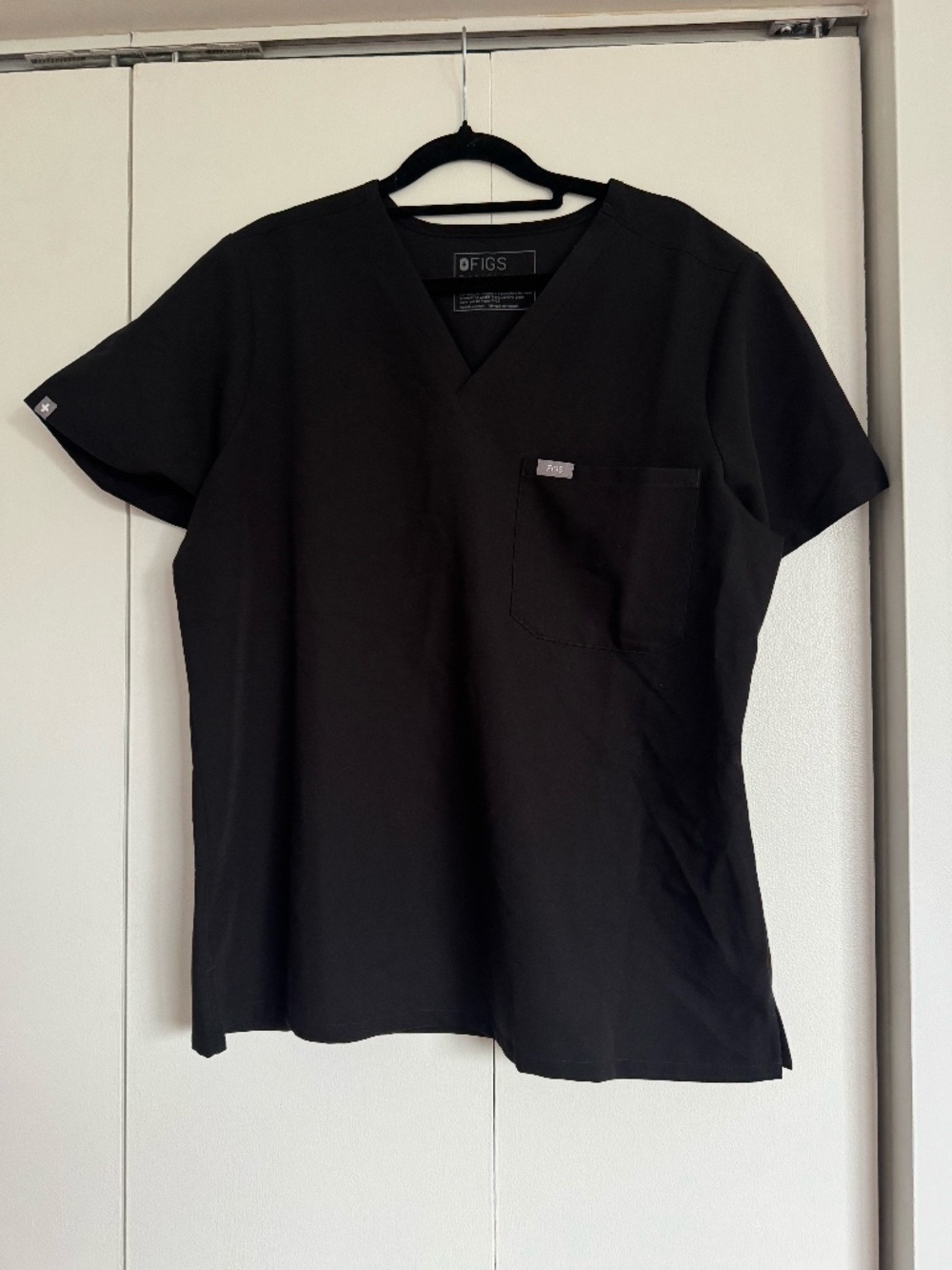 Black Scrub Top - Figs
